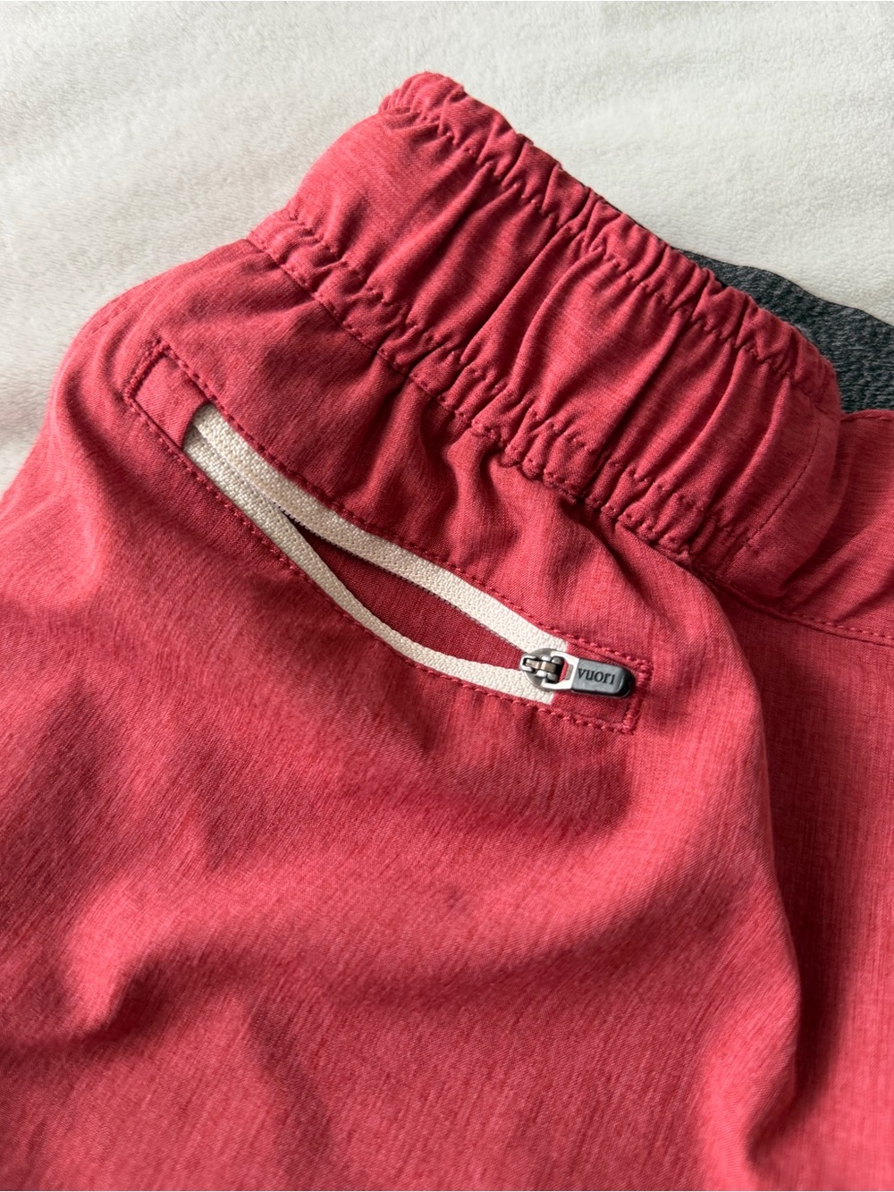 EUC Vuori men’s banks shorts mens medium m unlined 7” inseam - Picture 2 of 12